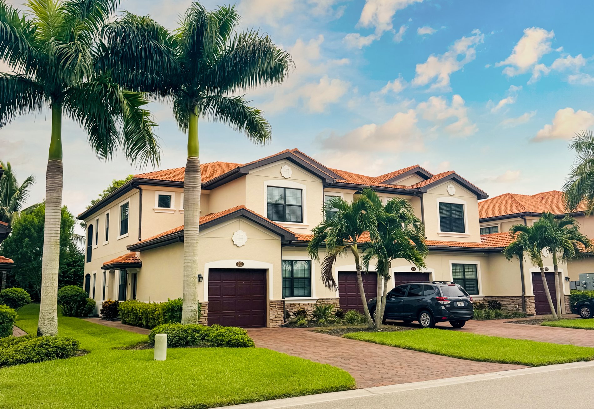 Exterior of the coach homes at Paloma, Bonita Springs